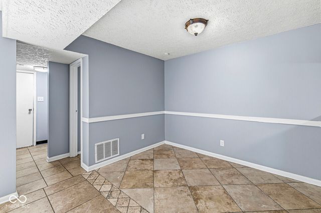 9850 Haven Court, Indianapolis, IN 46235