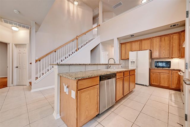 411 W St Elmo RD 34, Austin, TX 78745