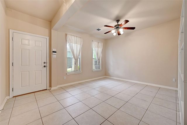 411 W St Elmo RD 34, Austin, TX 78745