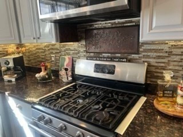 62 South Street A, Plymouth, MA 02360