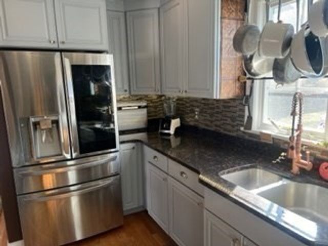 62 South Street A, Plymouth, MA 02360