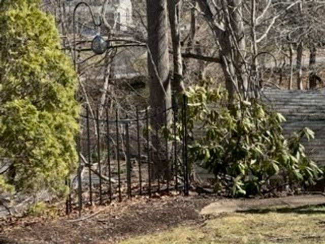 62 South Street A, Plymouth, MA 02360