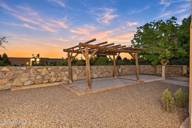 4245 Senna Drive, Las Cruces, NM 88011