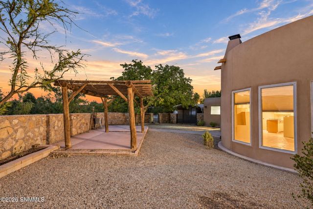 4245 Senna Drive, Las Cruces, NM 88011