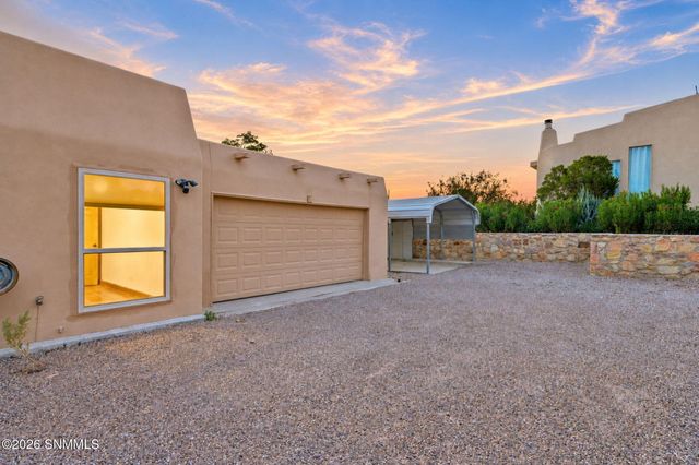 4245 Senna Drive, Las Cruces, NM 88011