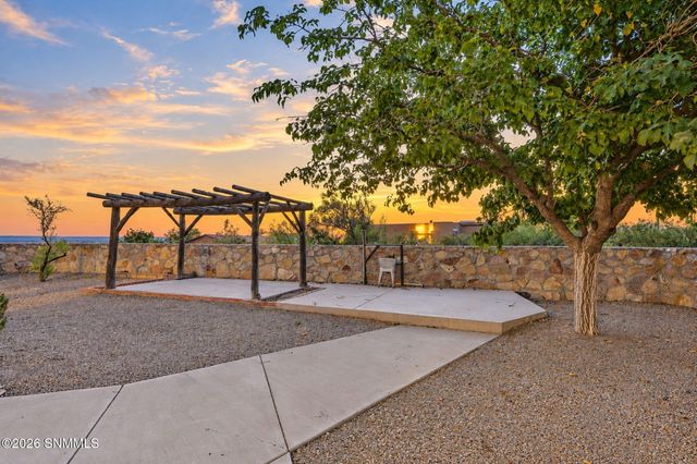 4245 Senna Drive, Las Cruces, NM 88011