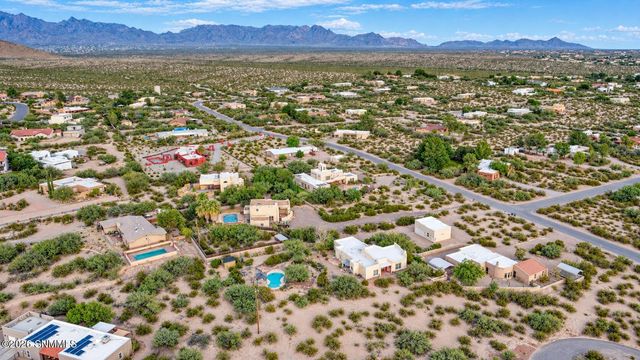 4245 Senna Drive, Las Cruces, NM 88011
