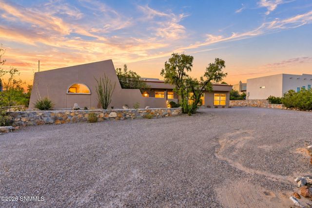 4245 Senna Drive, Las Cruces, NM 88011