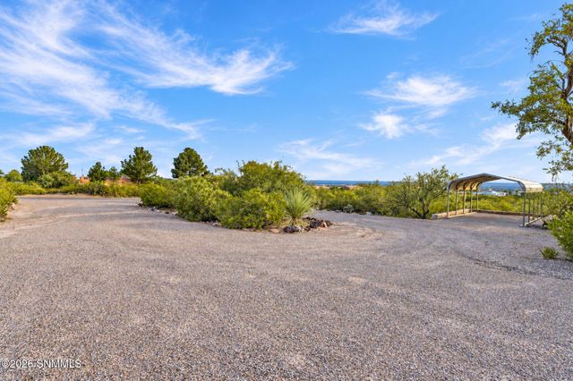 4245 Senna Drive, Las Cruces, NM 88011