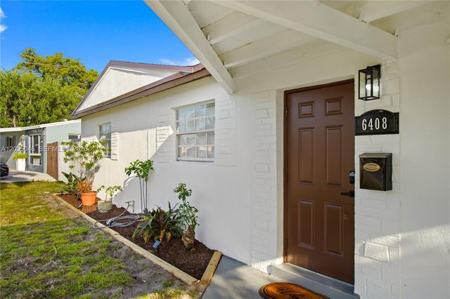 6408 Pierce St, Hollywood, FL 33024
