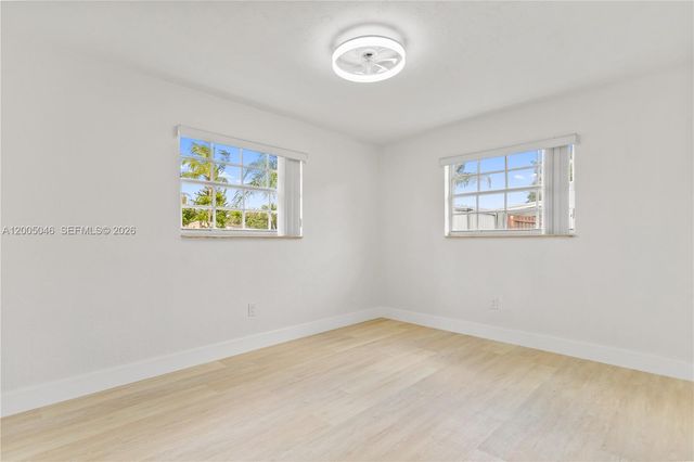 6408 Pierce St, Hollywood, FL 33024