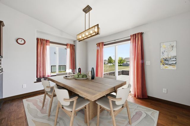 3779 Bell Boulevard E, West Fargo, ND 58078