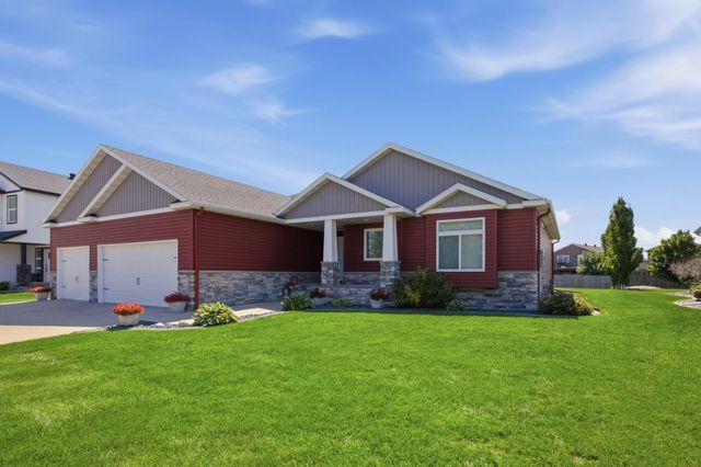 3779 Bell Boulevard E, West Fargo, ND 58078