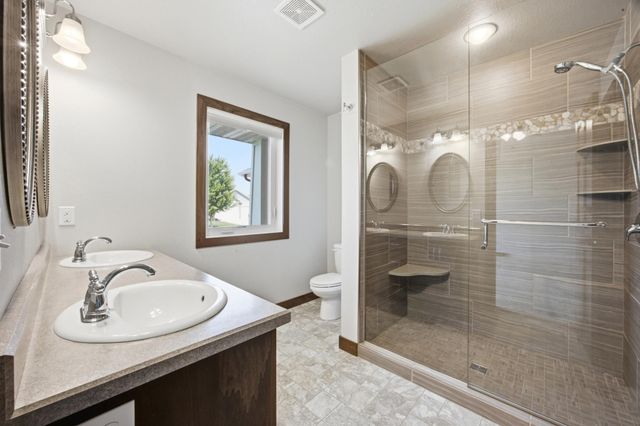 3779 Bell Boulevard E, West Fargo, ND 58078