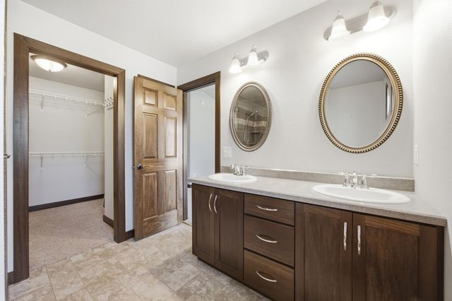 3779 Bell Boulevard E, West Fargo, ND 58078