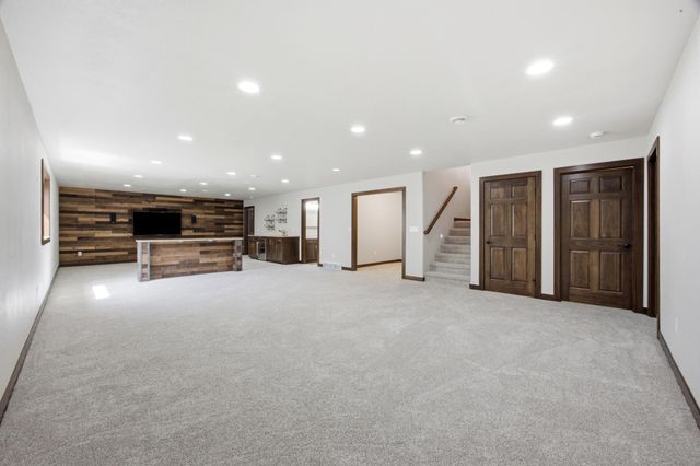 3779 Bell Boulevard E, West Fargo, ND 58078