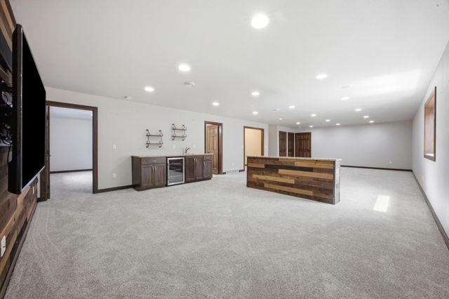 3779 Bell Boulevard E, West Fargo, ND 58078