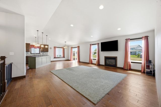 3779 Bell Boulevard E, West Fargo, ND 58078