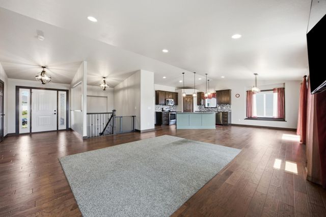 3779 Bell Boulevard E, West Fargo, ND 58078