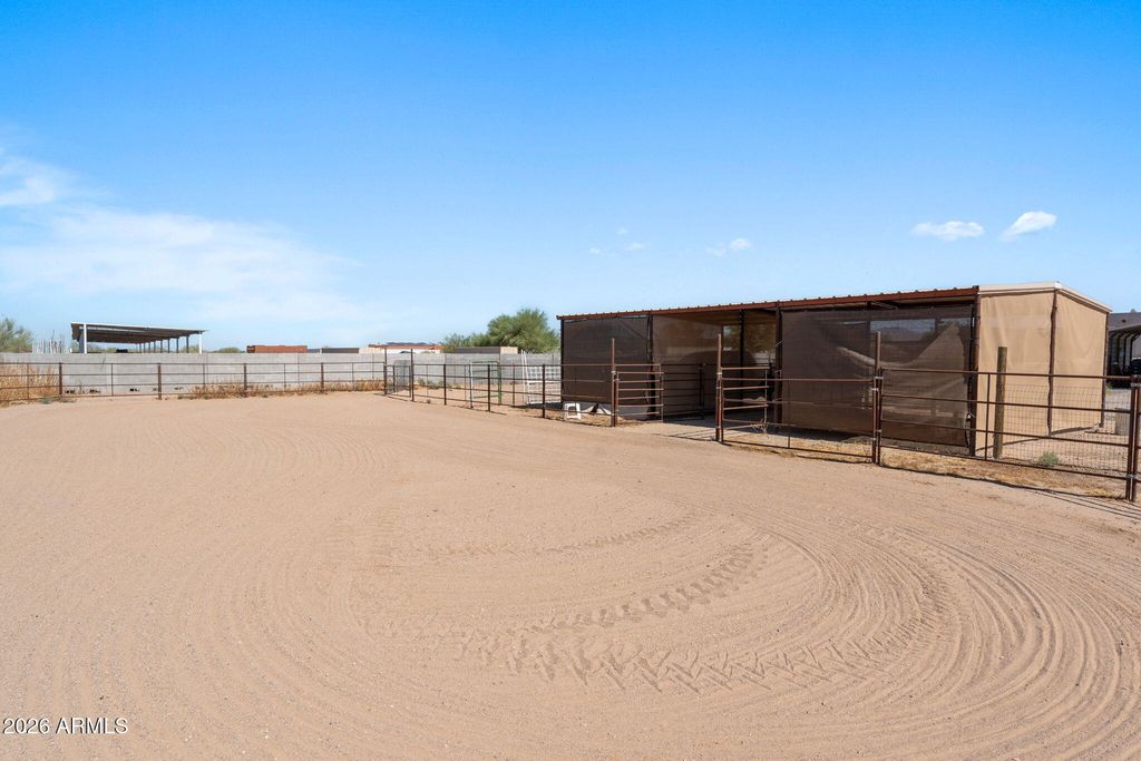 27513 N 252nd Avenue, Wittmann, AZ 85361 — photo 3