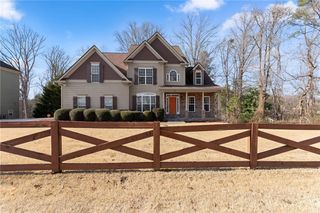 31 Cooper Lake SW Road, Mableton, GA 30126