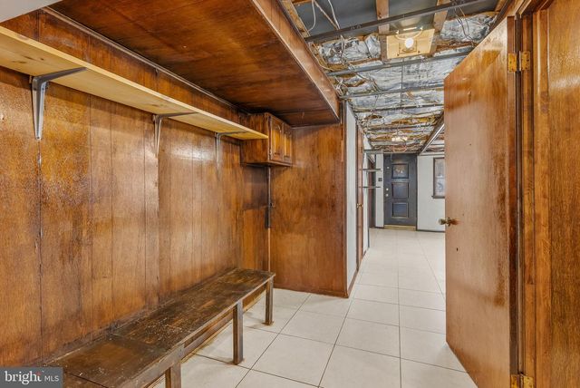 7450 HILL RD, Philadelphia, PA 19128