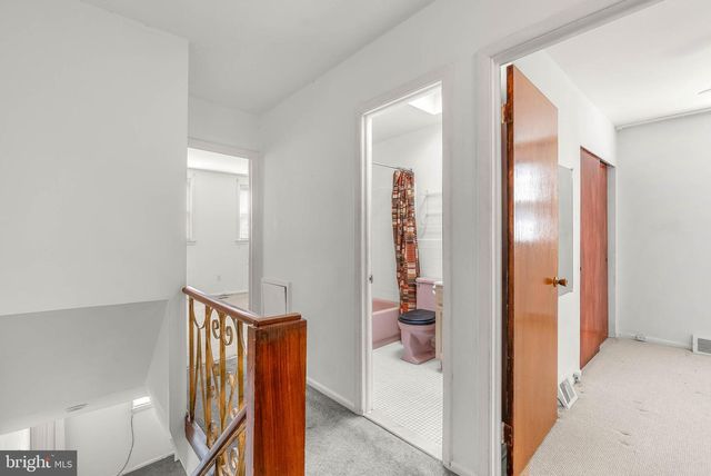 7450 HILL RD, Philadelphia, PA 19128