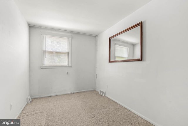 7450 HILL RD, Philadelphia, PA 19128