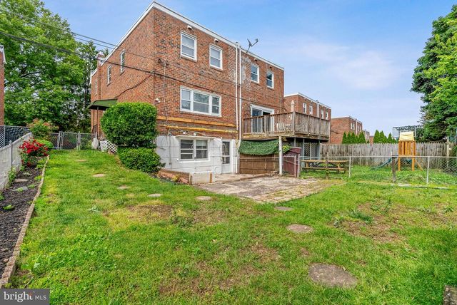 7450 HILL RD, Philadelphia, PA 19128