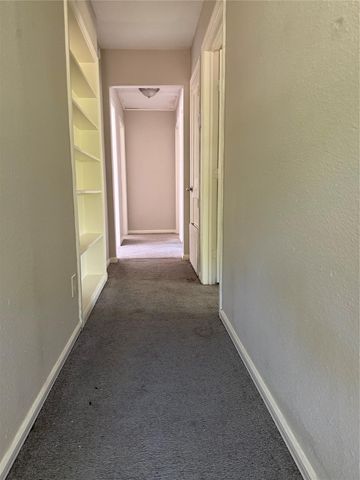 417 13th Street N, Texas City, TX 77590