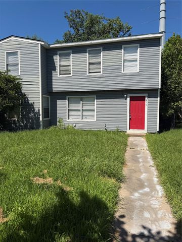 417 13th Street N, Texas City, TX 77590