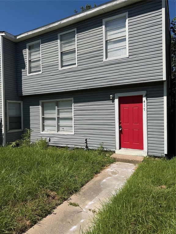417 13th Street N, Texas City, TX 77590