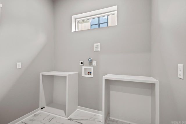 22 Abington Court, Little Rock, AR 72223