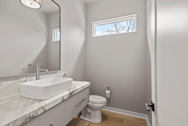 22 Abington Court, Little Rock, AR 72223