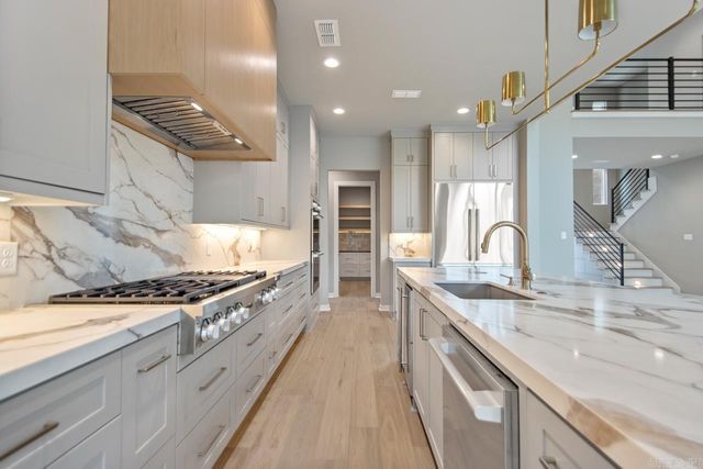 22 Abington Court, Little Rock, AR 72223