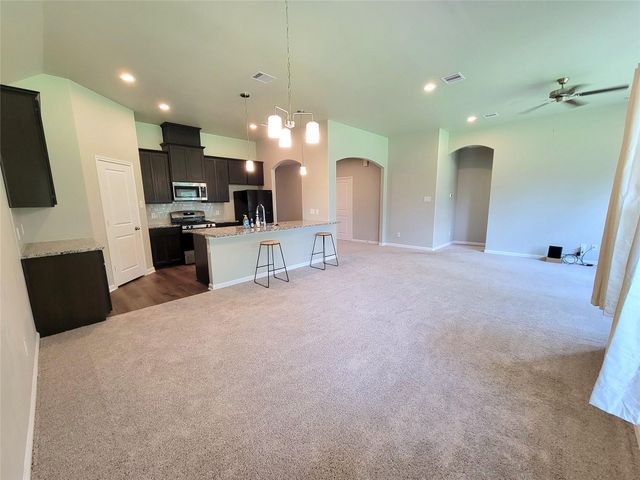 2320 Cedar Place Drive, Conroe, TX 77306