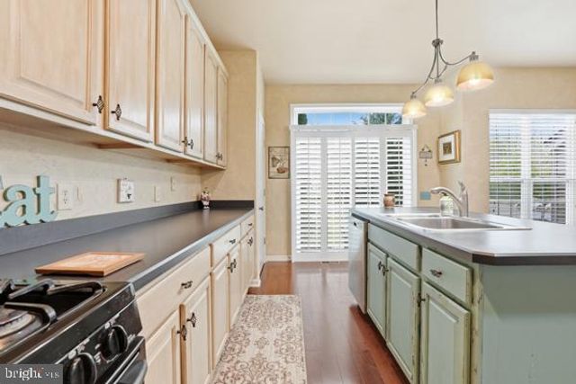 5207 BLUE SKY DR, Orefield, PA 18069