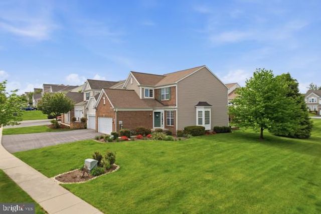 5207 BLUE SKY DR, Orefield, PA 18069