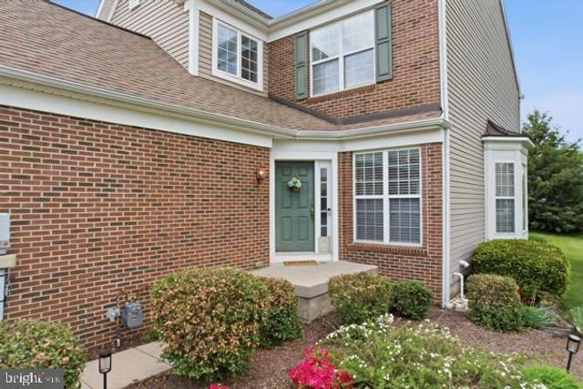 5207 BLUE SKY DR, Orefield, PA 18069