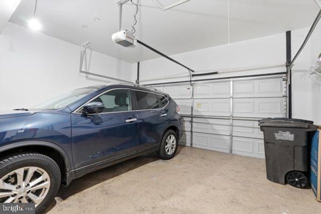5207 BLUE SKY DR, Orefield, PA 18069