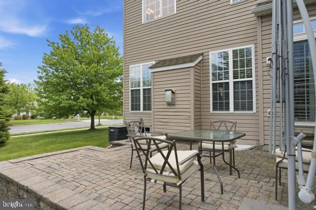 5207 BLUE SKY DR, Orefield, PA 18069
