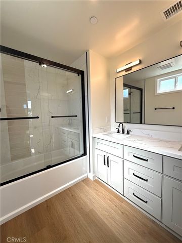 425 W Duarte Road 411A, Monrovia, CA 91016