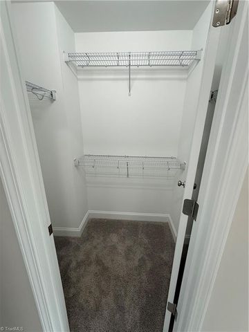 1586 Dappledown Street 58, Kernersville, NC 27284