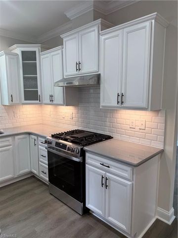 1586 Dappledown Street 58, Kernersville, NC 27284