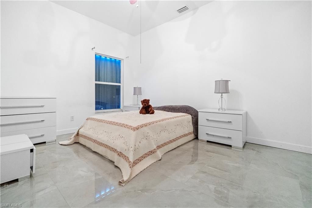 Image 16 of property listing at 2025 NW 7th TER, Cape Coral, FL 33993