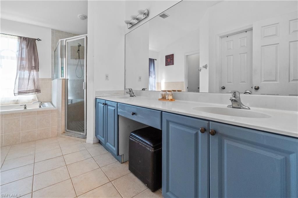 Image 22 of property listing at 2025 NW 7th TER, Cape Coral, FL 33993
