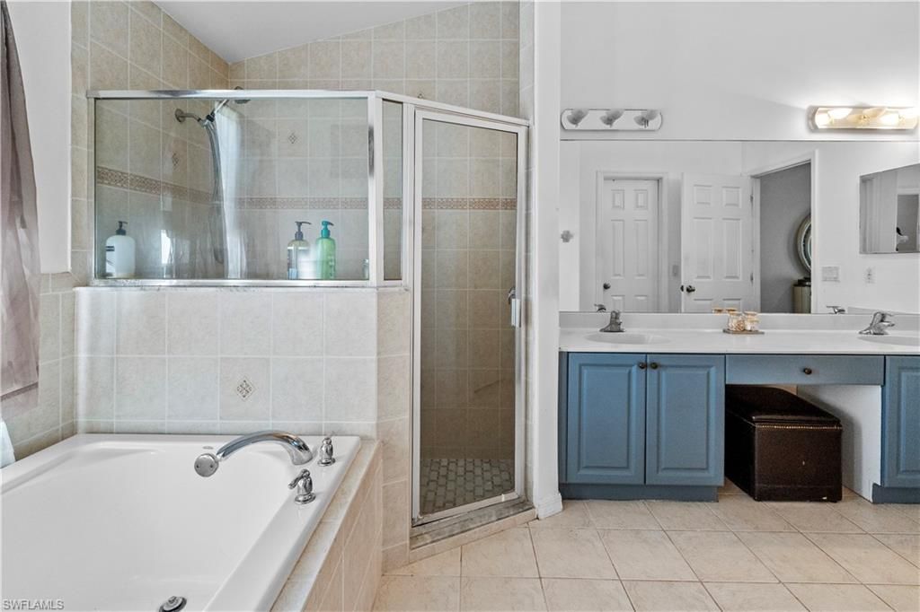 Image 24 of property listing at 2025 NW 7th TER, Cape Coral, FL 33993