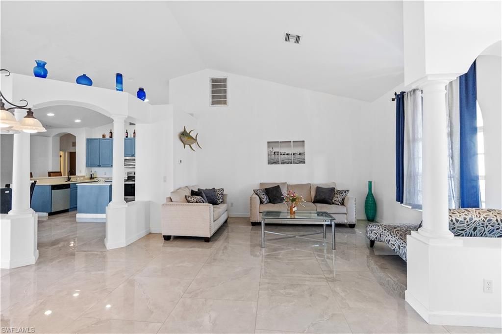 Image 5 of property listing at 2025 NW 7th TER, Cape Coral, FL 33993