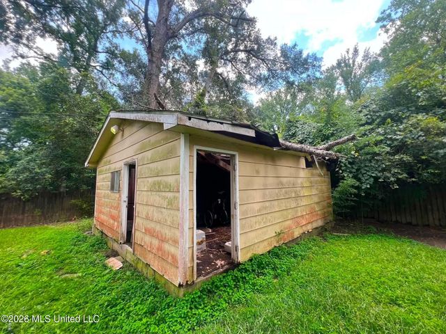 1109 Wooddell Drive, Jackson, MS 39212