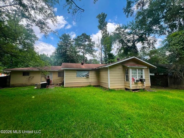 1109 Wooddell Drive, Jackson, MS 39212